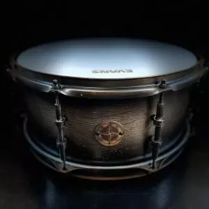 Relic Snare In Gray Burst